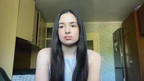 Caroline online show from 26, 5, 2026