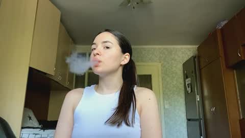Caroline online show from 27, 5, 2026