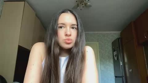 Caroline online show from 28, 5, 2026