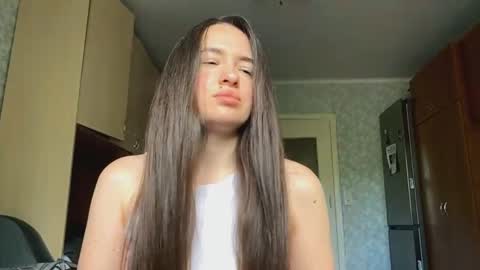 Caroline online show from 29, 5, 2026