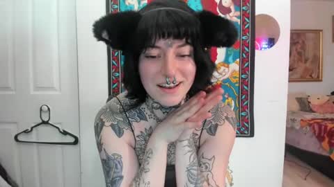 Snapshot of babeeblush chatting on 17, 7, 2026 babee online show from 17, 7, 2026