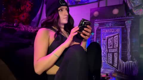 Snapshot of baby_buddha chatting on 8, 12, 2024 baby buddha online show from 8, 12, 2024