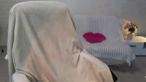 Baby emmaa online show from 11, 6, 2026