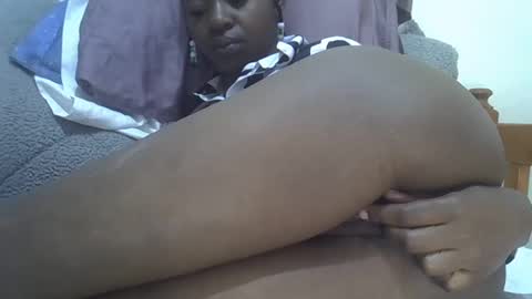 baby_facii online show from 30, 1, 2025