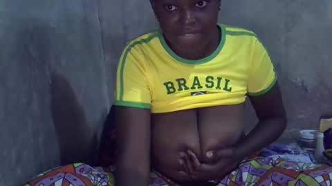 Snapshot of baby_fayyan chatting on 6, 4, 2026 baby_fayyan online show from 6, 4, 2026