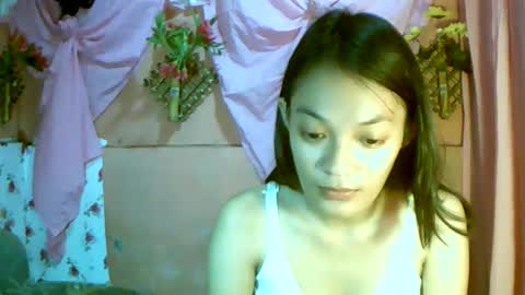 baby_girlhot062006 online show from 27, 5, 2026