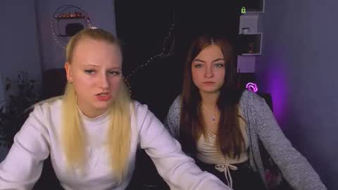 Snapshot of baby_hotte chatting on 5, 11, 2025 baby online show from 5, 11, 2025