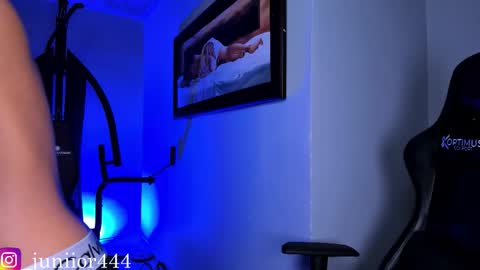 Snapshot of baby_junior420 chatting on 18, 12, 2025 Junior Independent Model online show from 18, 12, 2025