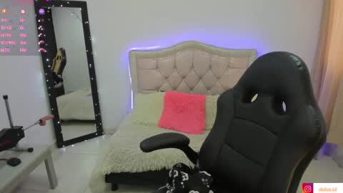 Dulce  Stefa  online show from 8, 1, 2026