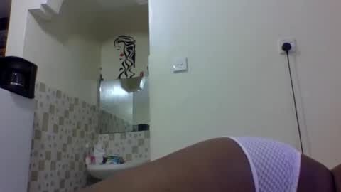 Snapshot of baby_lucky35865 chatting on 30, 4, 2026 needoh online show from 30, 4, 2026