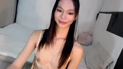 Snapshot of baby_mikay16 chatting on 12, 6, 2026 MIKAY HADID online show from 12, 6, 2026