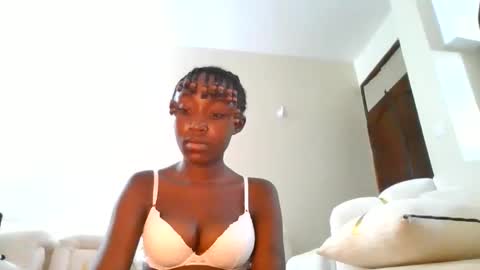 baby_smiler online show from 22, 5, 2026
