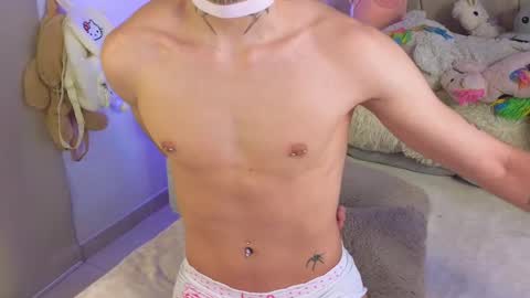 Snapshot of baby_xian chatting on 20, 2, 2025  Dani  online show from 20, 2, 2025