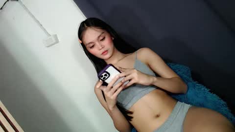 baby_zoexx online show from 16, 9, 2025