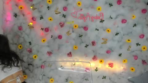 Aylin  online show from 31, 1, 2025