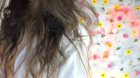 Aylin  online show from 6, 2, 2025