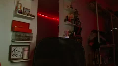 babybombom08 online show from 28, 5, 2026