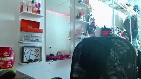 babybombom08 online show from 2, 6, 2026