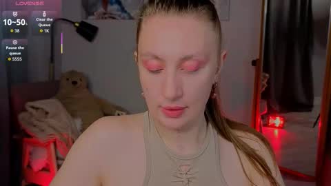 Eva online show from 10, 10, 2025