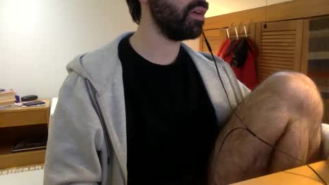 Snapshot of babyhardy chatting on 30, 12, 2024 Tom A. online show from 30, 12, 2024