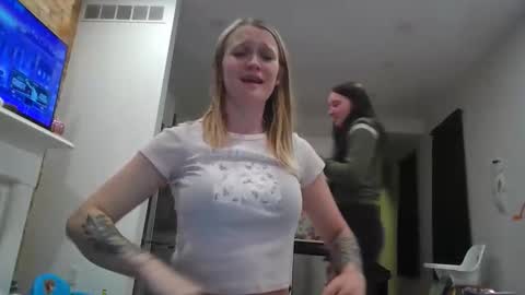 Snapshot of babykay03 chatting on 26, 10, 2025 babykay03 online show from 26, 10, 2025