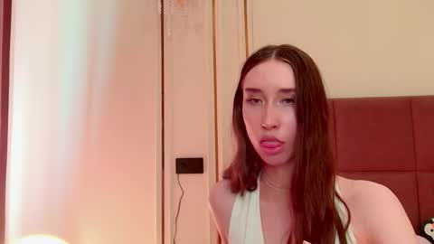 Snapshot of babylisabrown chatting on 16, 5, 2026 Annie online show from 16, 5, 2026