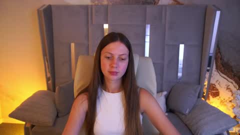 Lady Vi online show from 5, 7, 2026