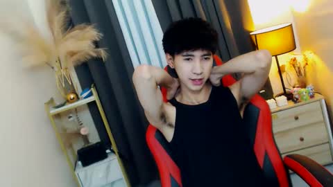 call me james online show from 29, 10, 2025