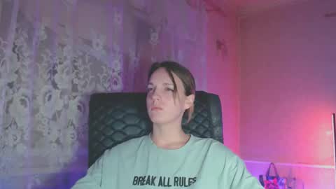 Sonya online show from 6, 11, 2025