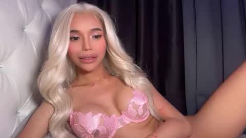 babysabrinaxx online show from 22, 10, 2025