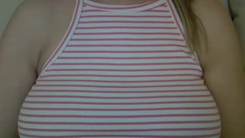 Snapshot of babysunnn chatting on 11, 1, 2026 Call me Sunny online show from 11, 1, 2026