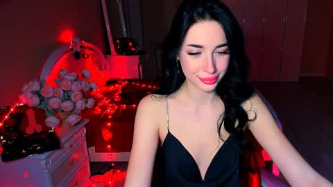 Miss Desire...do you remember online show from 3, 2, 2025