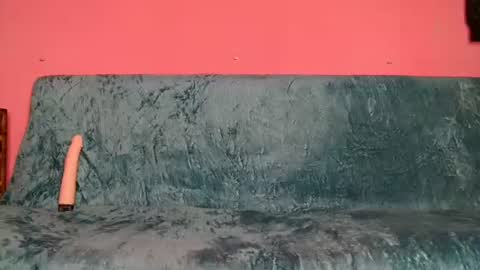 badaddo910342 online show from 11, 4, 2026