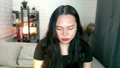   online show from 13, 1, 2025