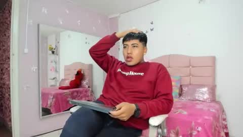 JUAN online show from 7, 5, 2026