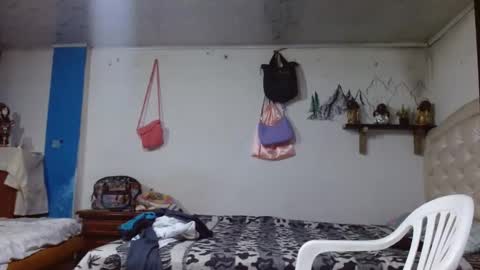 Snapshot of baddie_girl_xxx chatting on 27, 2, 2025 baddie_girl_xxx online show from 27, 2, 2025