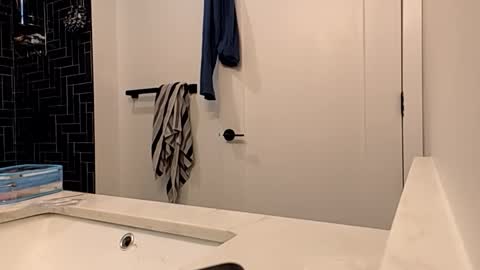 Snapshot of badgirlsclub1029 chatting on 27, 2, 2026 badgirlsclub1029 online show from 27, 2, 2026