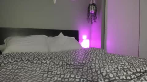 Jade online show from 19, 9, 2025