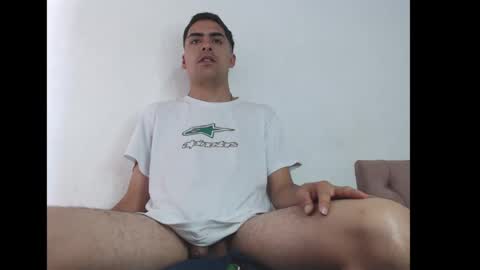 Juan Help us reach 100 likes online show from 13, 1, 2025