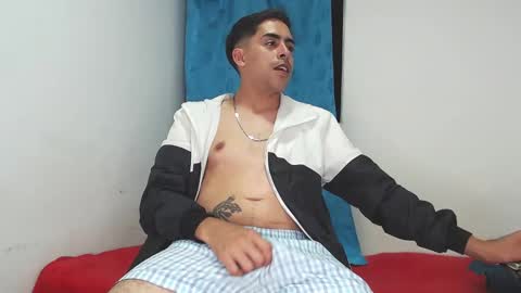 Juan Help us reach 100 likes online show from 17, 1, 2025