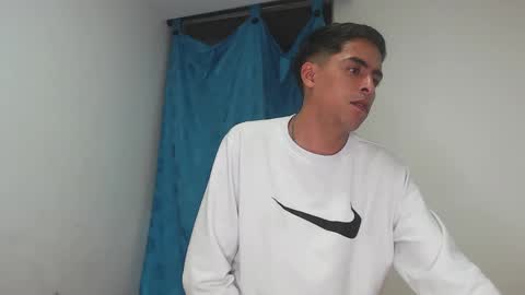 Juan Help us reach 100 likes online show from 21, 1, 2025