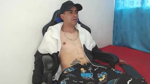 Juan Help us reach 100 likes online show from 9, 3, 2025