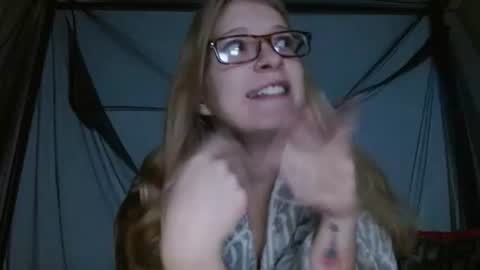 baeblondie online show from 19, 11, 2025