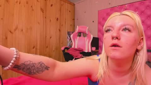 holly online show from 7, 3, 2025