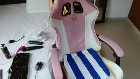 sandra online show from 16, 4, 2026