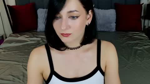 Snapshot of baileelynn chatting on 3, 7, 2026 Bailyn online show from 3, 7, 2026