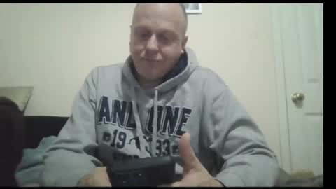 Snapshot of ballzrockwell chatting on 5, 7, 2026 ballzrockwell online show from 5, 7, 2026