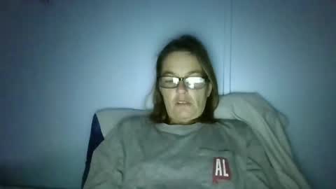 Snapshot of bamacpl80 chatting on 15, 6, 2026 bamacpl80 online show from 15, 6, 2026