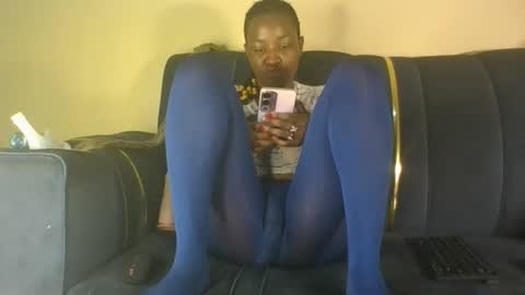 Snapshot of bambi_blush chatting on 27, 11, 2025 bambi online show from 27, 11, 2025