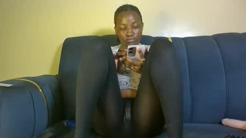 Snapshot of bambi_blush chatting on 29, 11, 2025 bambi online show from 29, 11, 2025